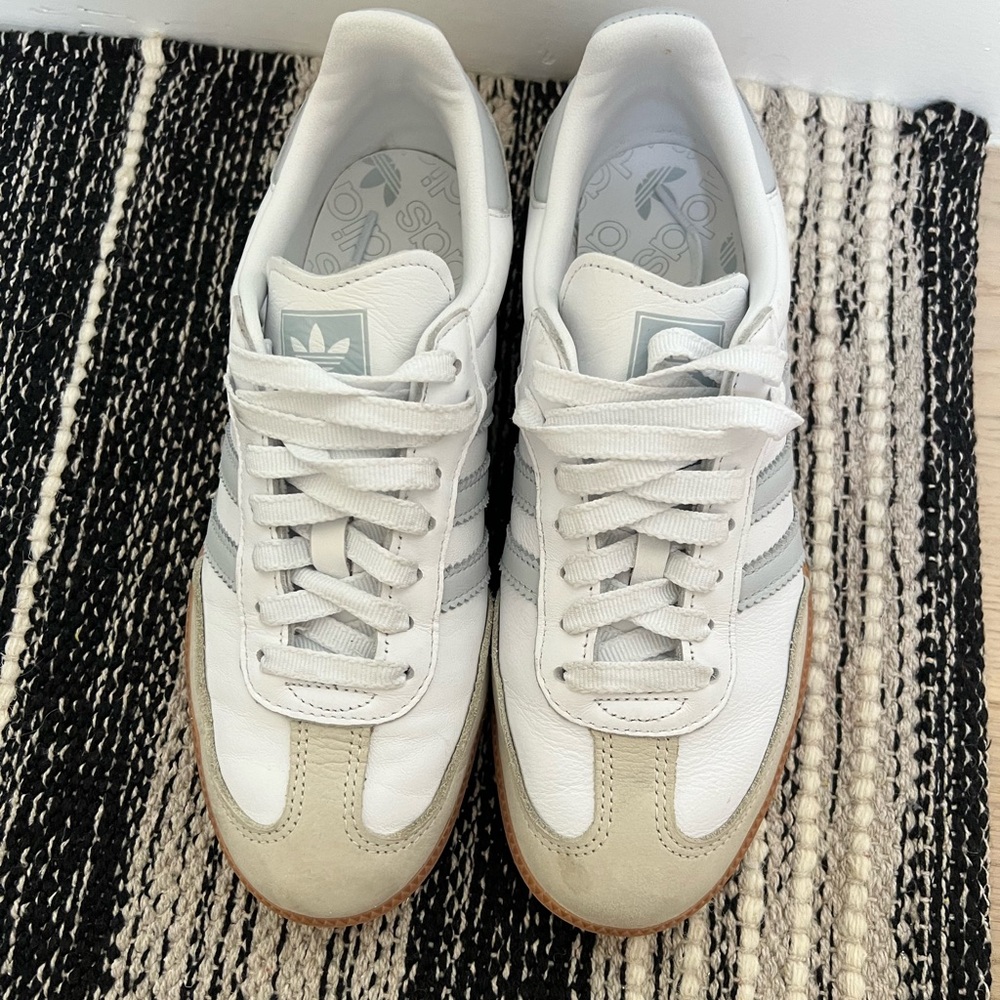 Adidas women samba size 7